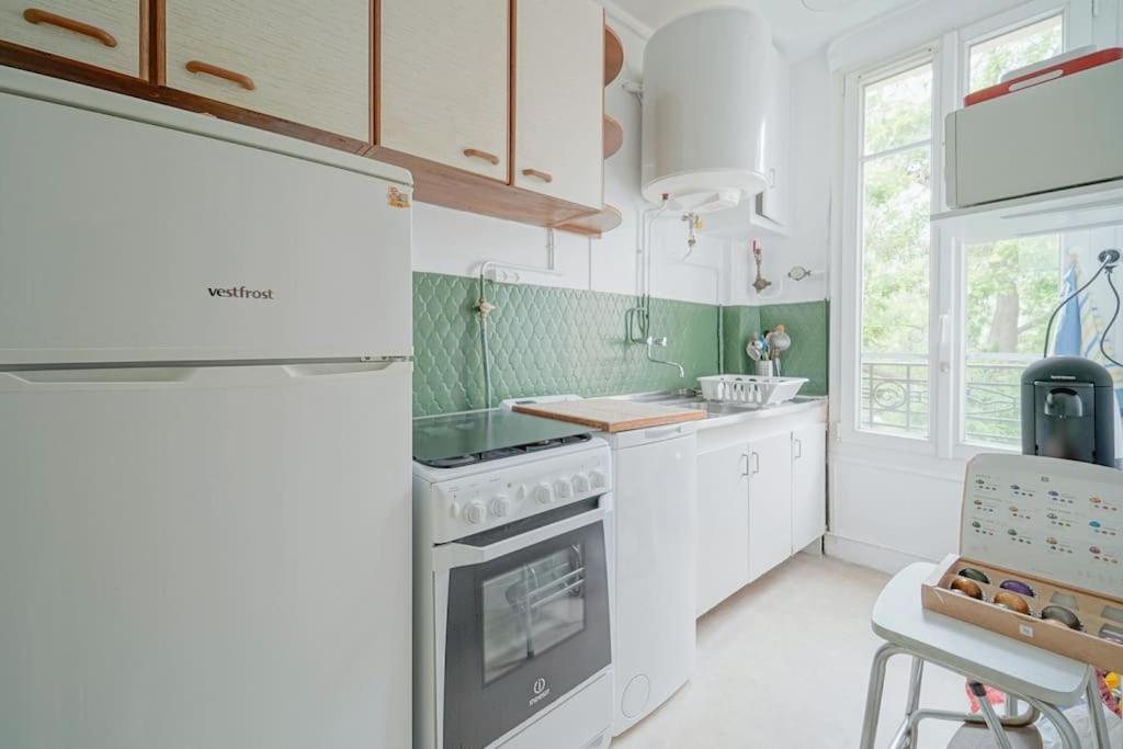 Apartment 4 Voyageurs Mairie Ouen Saint-Ouen (Seine-Saint-Denis)